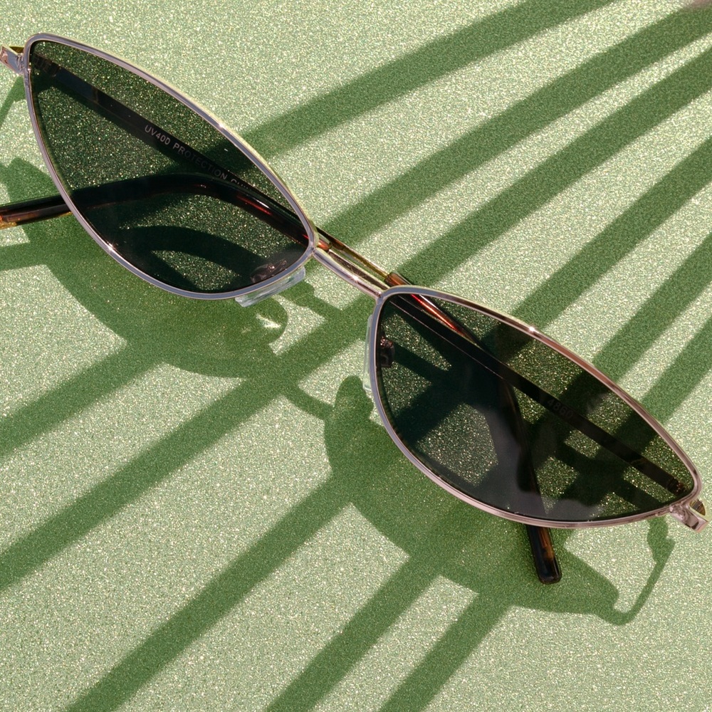 Retro Small Metal Cat Eye Sunglasses For Women